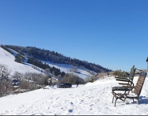 Pokoje i restauracja na Przełęczy Sokolej